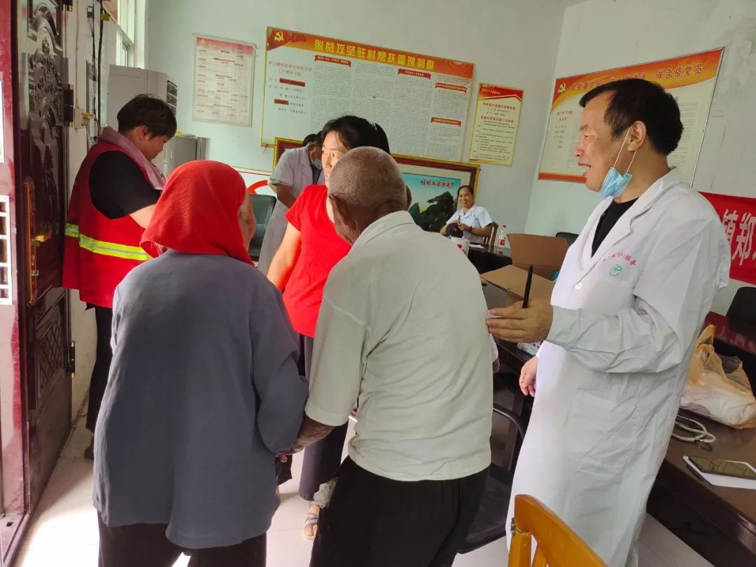 慈铭体检中心助力商丘师范学院开展爱心公益活动(图5) 慈铭体检中心助力商丘师范学院开展爱心公益活动(图5)
